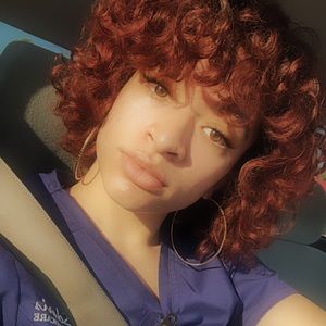 Meet your Posher, Genaina